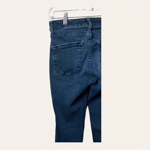 KUT FROM THE KLOTH SKINNY DENIM JEANS SIZE 2 DARK WASH DENIM IN COLOR - Picture 7 of 9